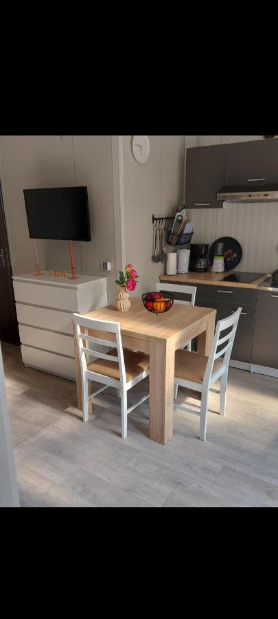 Mobile Home Luna Senj  Eksteriør bilde