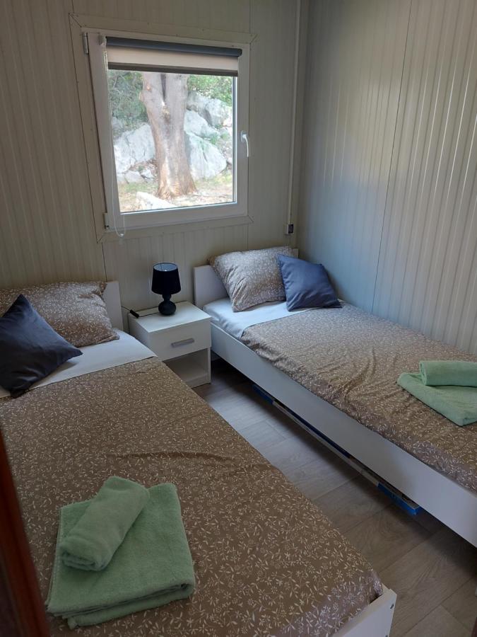 Mobile Home Luna Senj  Eksteriør bilde