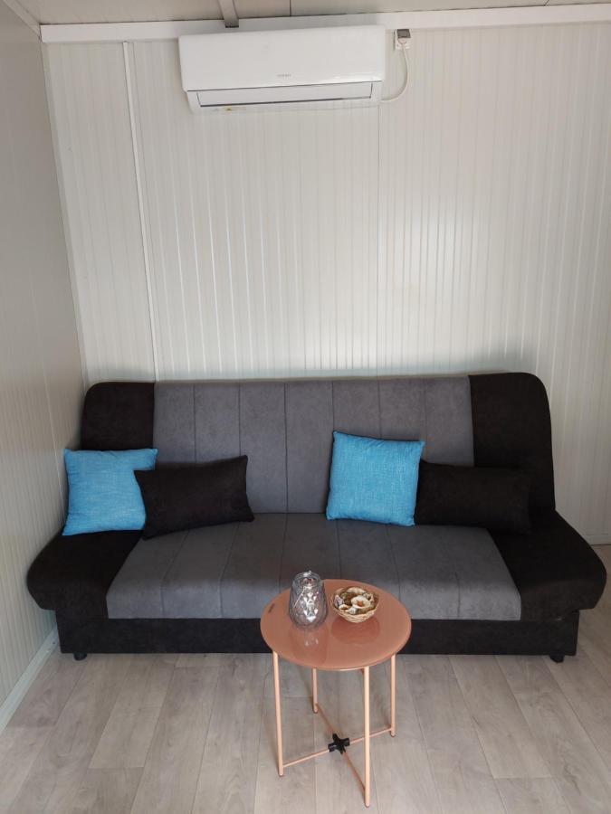 Mobile Home Luna Senj  Eksteriør bilde